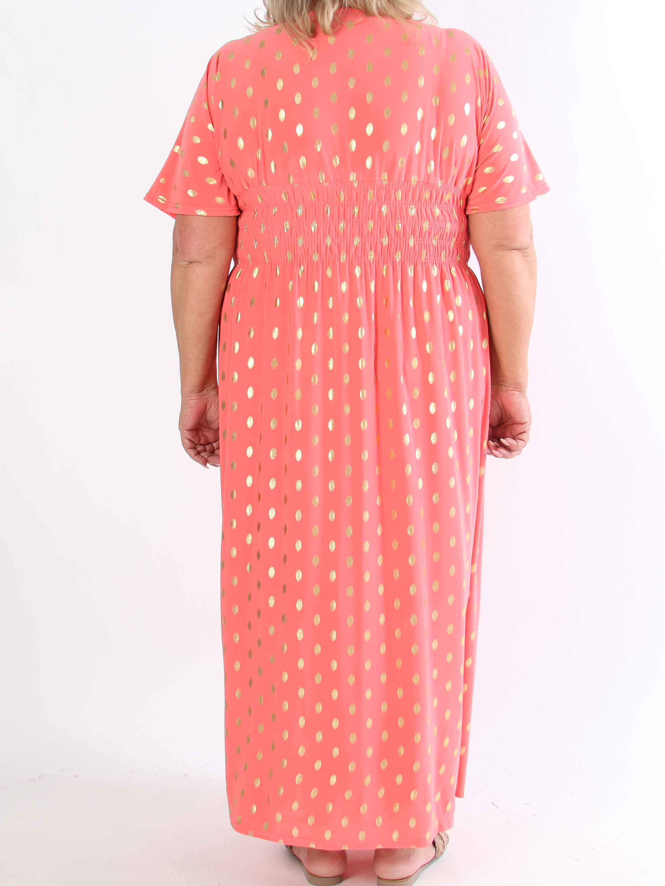 Pams Dot - Lång stretchig plus size-klänning med prickig detalj